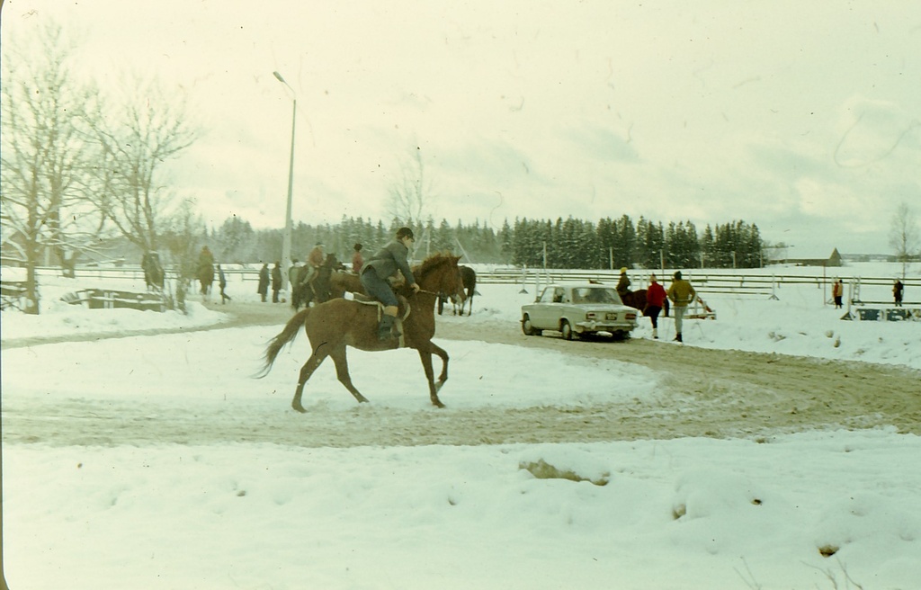 GNST - J.Gagarini nimeline näidissovhoostehnikum