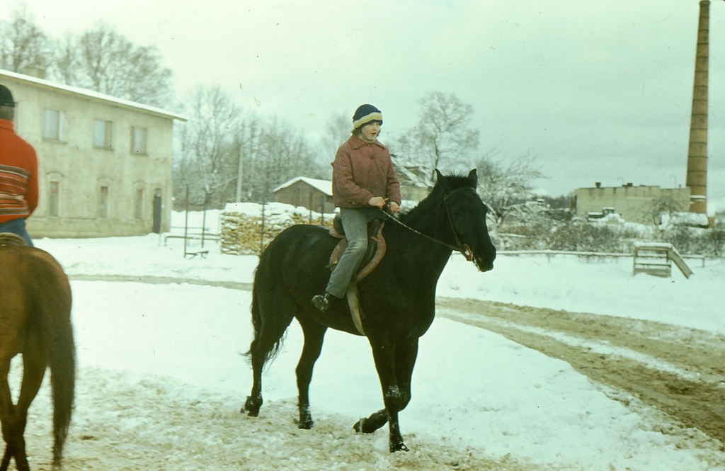 GNST - J.Gagarini nimeline näidissovhoostehnikum