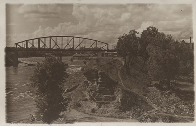 Estonia : Narva railway bridge  duplicate photo
