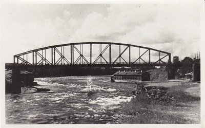 Narva. Railway bridge  duplicate photo