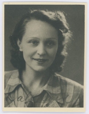 Marje Parikas  duplicate photo