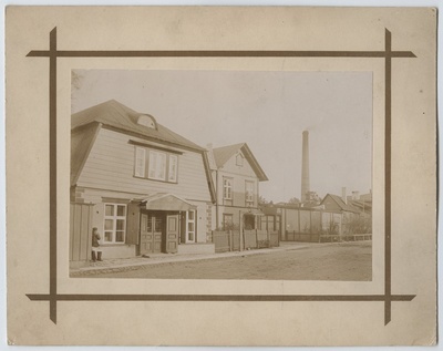 Tallinn, Maakri tänav, Th.Grünwaldi Nahavabrik ja kauplus.  similar photo