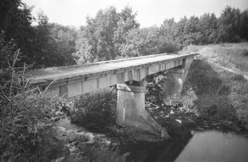 Former narrow-track rail bridge across the Keila River Kiisa
