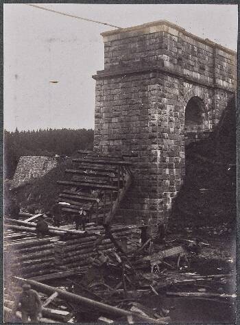 Photo, Big Amot railway bridge, between Võnnu and Ramotski stations, July 1919.