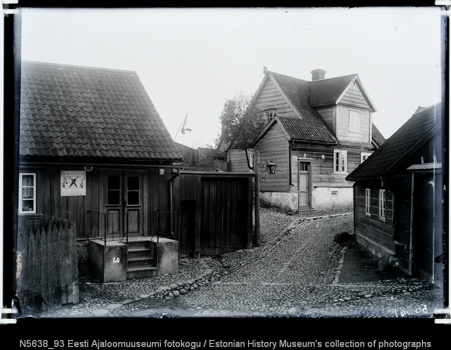 Hooned Kassisaba (Oru) tänaval Viljandis