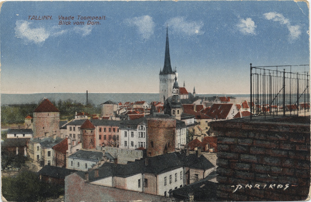 Tallinn : view from Toompealt = view from Dom