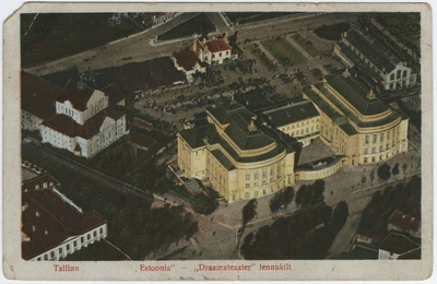 Postkaart. Aerofoto. Tallinna saksa teater (Draamateater), Estonia Seltsi hoone (Estonia teater), Turuhoone Uue turu ääres, vasakul Reaalkooli hoone.  duplicate photo