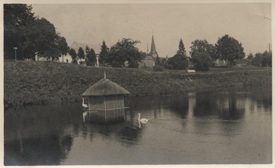 [pärnu conqueror]  duplicate photo