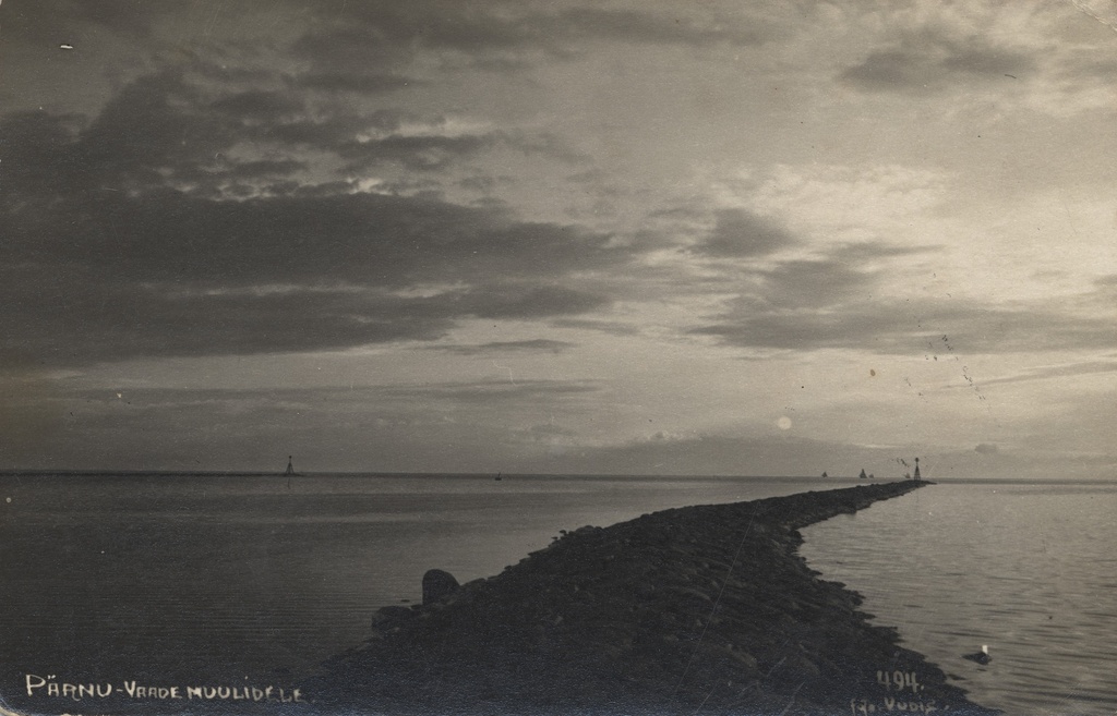 Pärnu view of the moons