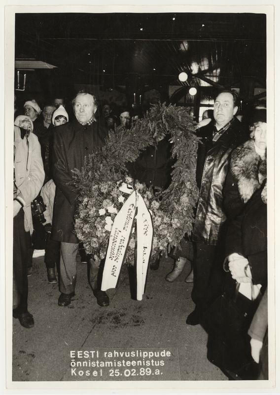 Eesti rahvuslippude õnnistamine Kose kirikus