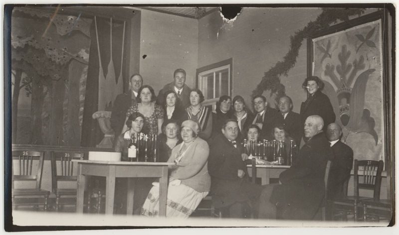 Seltskond Keila pritsimajas