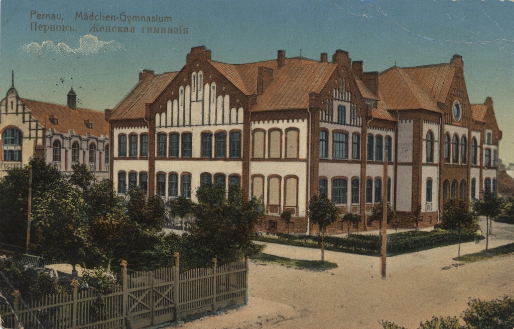 Pernau : girl-gymnasium = Pernovy : Women's Gymnasium
