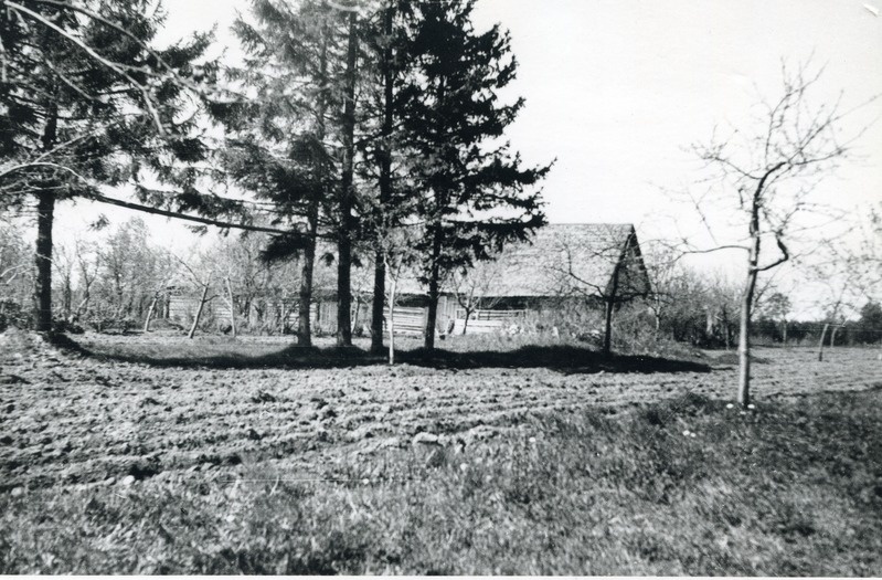 Juhan Liivi sünnikodu Riidmal 1961.a