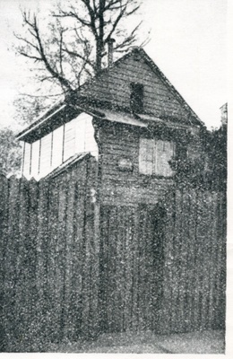Juhan Liivi kodu Hetzeli tänavas  similar photo