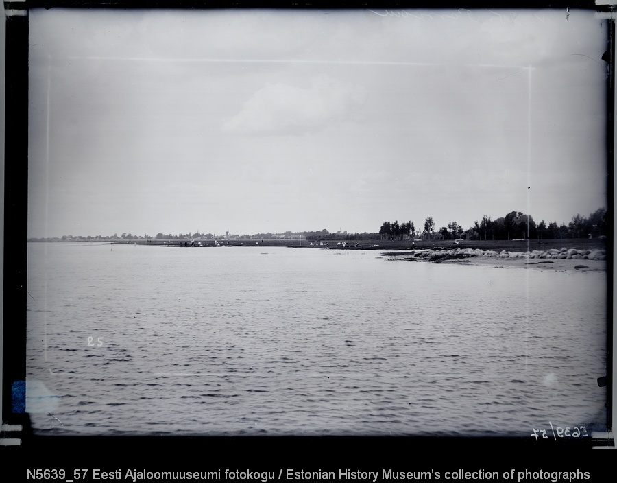 Vaade jõe paremale kaldale