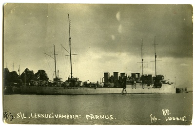 Destroyers "Lennuk" and "Vambola" in Pärnu  duplicate photo