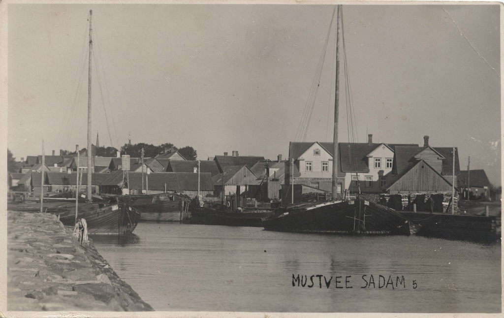 Mustvee harbour