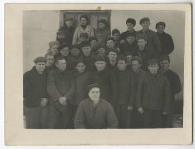 Grupipilt: eestlased Siberis, Taišet-Leena laagris  duplicate photo