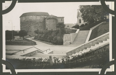 Tallinn. Suure rannavärava eesvärav, paks Margareete. (Vaade Skoone bastioni treppidelt)  duplicate photo