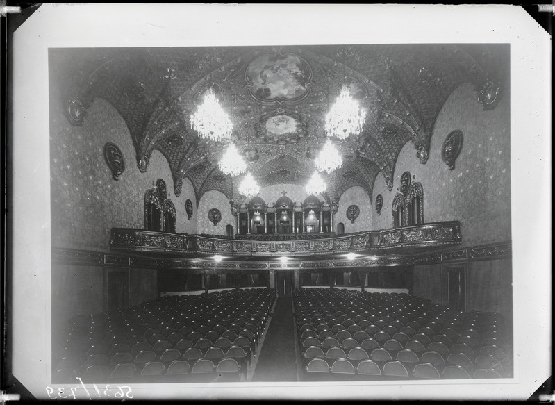 Kino "Gloria-Palace" Vabaduse väljakul