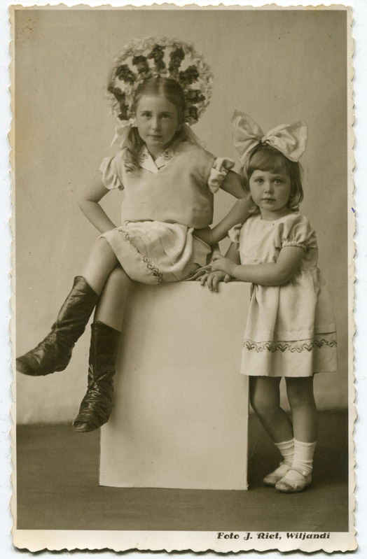 August Eduard Rosenfeldi tütred Irina ja Tamara