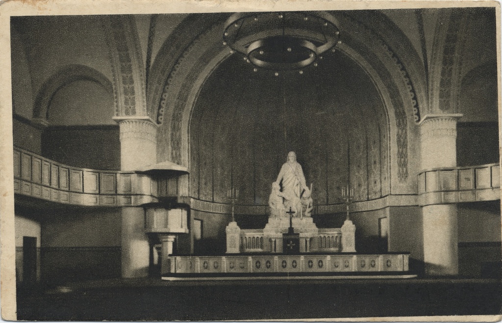 The altar of the Church of Tartu Paulus