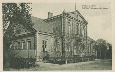 Tartu : Livonia = Dorpat : Academic Museum  duplicate photo