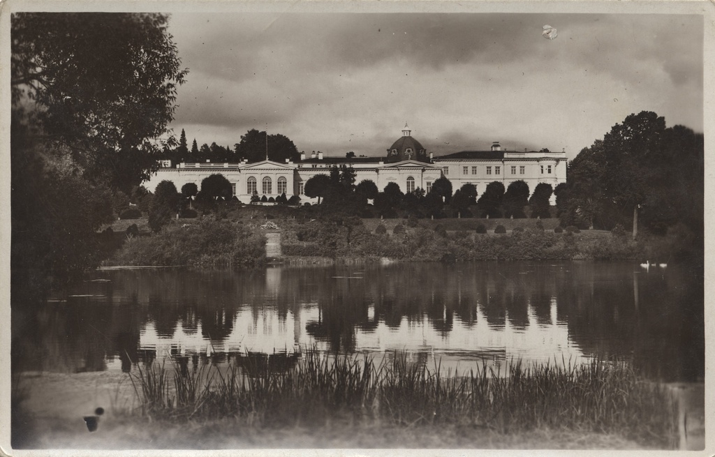 Estonia : Tartu e. R. Museum
