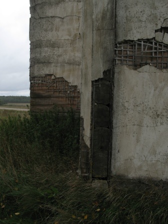 Tudulinna vana kiriku nurk