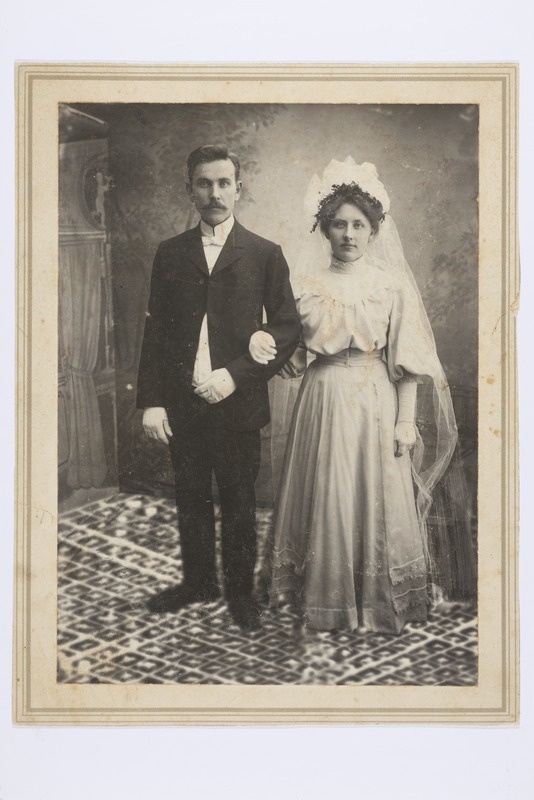 Pulmafoto. Johannes Kuisk ja Helmi Bötker