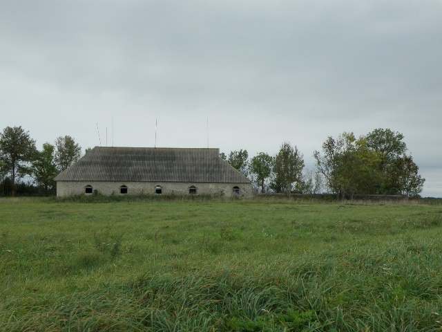 Vormsi Suuremõisa mõisa karjakastell