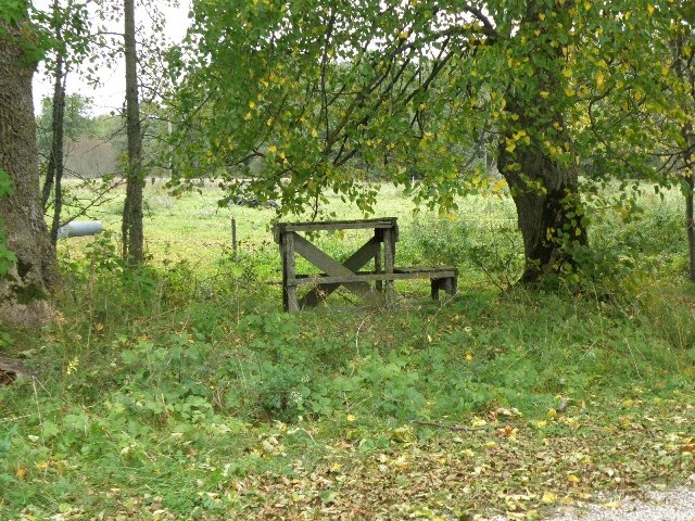 Vormsi Suuremõisa küla piimapukk