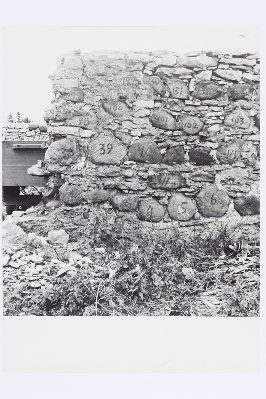 Kolu kõrtsi talliosa, esikülje välisvaade lahtivõtmisel