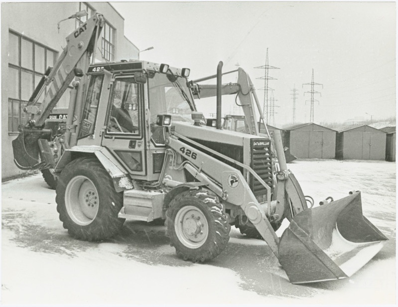 USA firma "Caterpillar" maaparandusmasinate müügi- ja hoolduspunkt Tallinnas