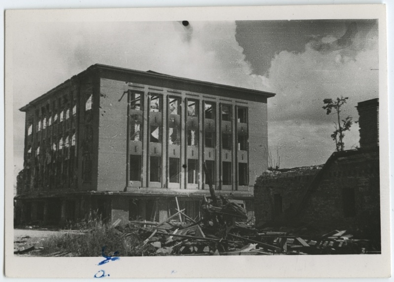 Narva varemed 1944.a. EKP Narva Linnakomitee hoonete varemed Narvas
