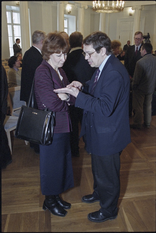 Tartu Ülikooli rektori valimised aulas, 28. veebr. 2003