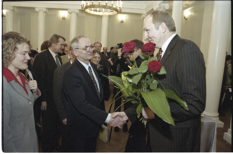 Tartu Ülikooli rektori valimised aulas, 28. veebr. 2003