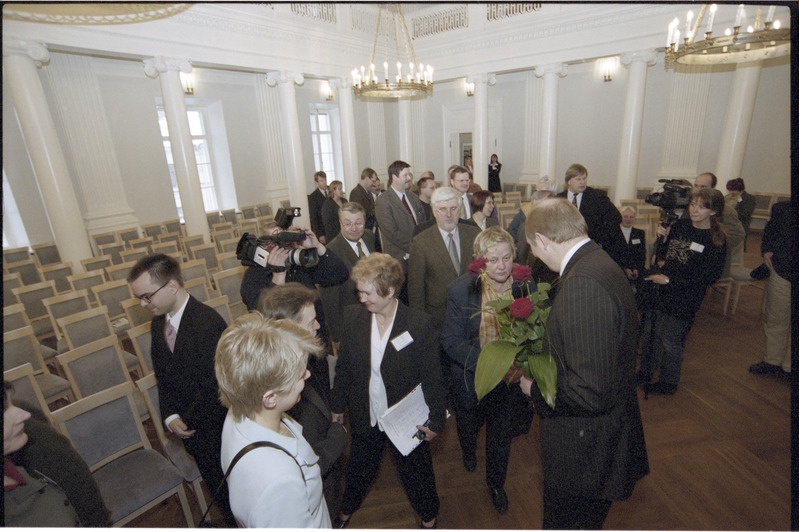 Tartu Ülikooli rektori valimised aulas, 28. veebr. 2003