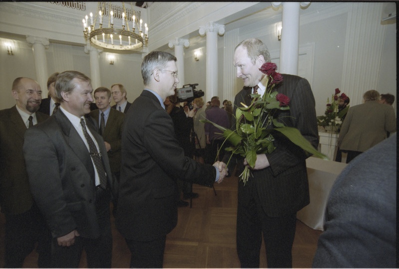 Tartu Ülikooli rektori valimised aulas, 28. veebr. 2003