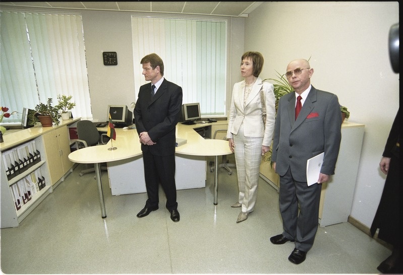 Balti riikide presidentide külaskäik Tartu Ülikooli, 23.- 24. apr. 2003