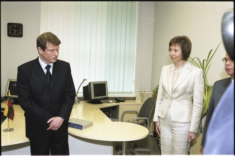 Balti riikide presidentide külaskäik Tartu Ülikooli, 23.- 24. apr. 2003