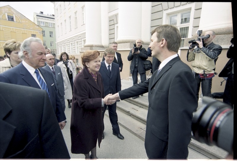 Balti riikide presidentide külaskäik Tartu Ülikooli, 23.- 24. apr. 2003