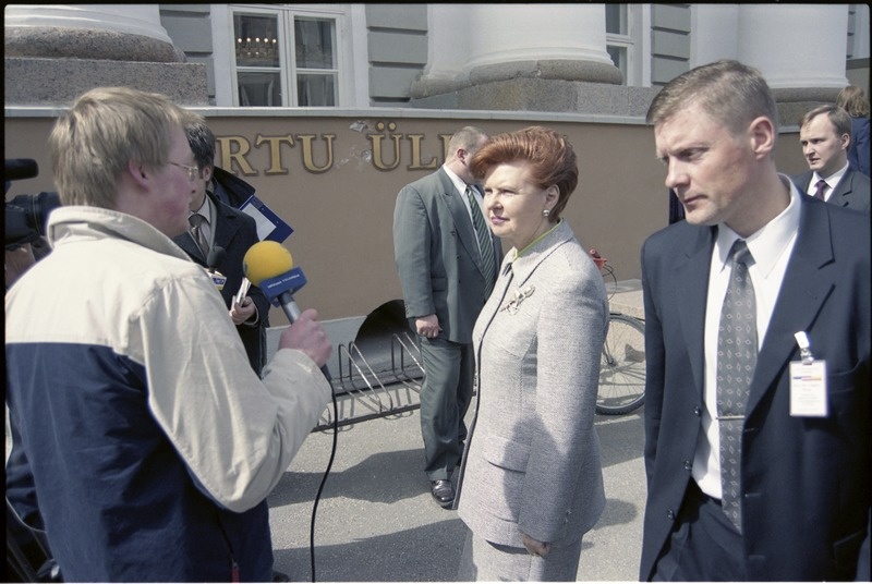 Balti riikide presidentide külaskäik Tartu Ülikooli, 23.- 24. apr. 2003
