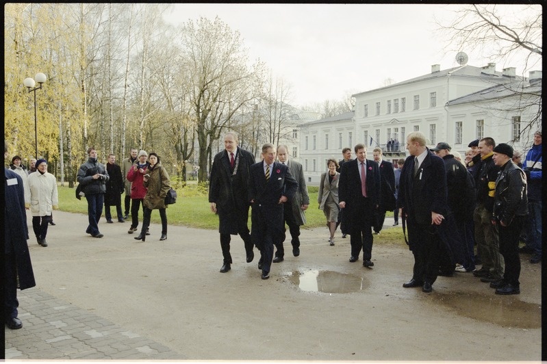 Briti kroonprints Charles külaskäik Tartu Ülikooli,  6. nov. 2001