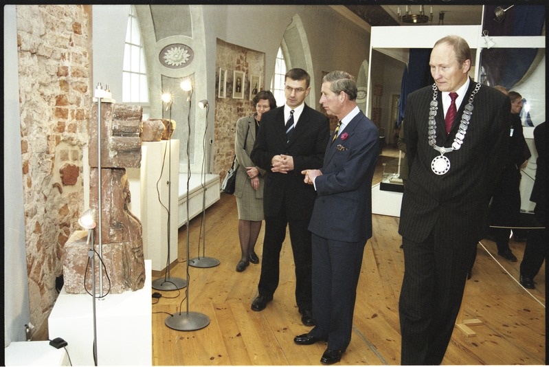 Briti kroonprints Charles külaskäik Tartu Ülikooli,  6. nov. 2001