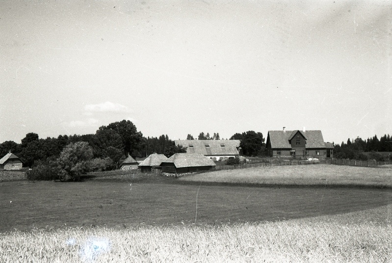 Dir Kaarna talu Paluperas
