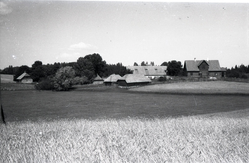 Dir Kaarna talu Paluperas