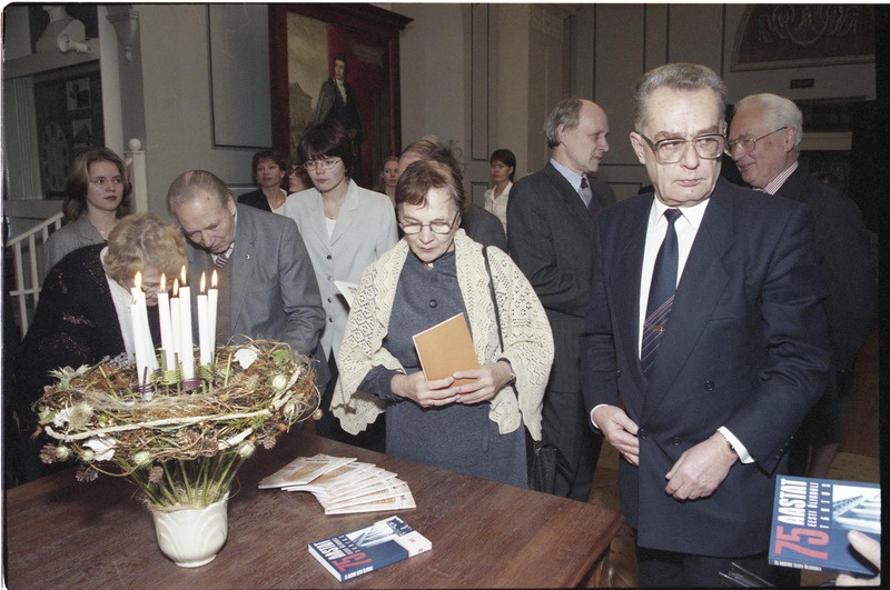 TÜ trükised ja Rahvusülikool 78 pidulik aktus aulas detsember 1997