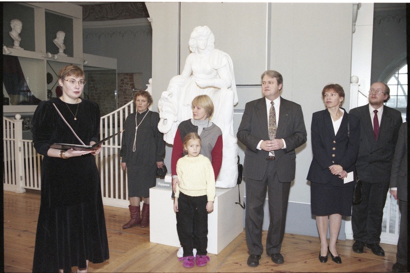 TÜ trükised ja Rahvusülikool 78 pidulik aktus aulas  detsember 1997