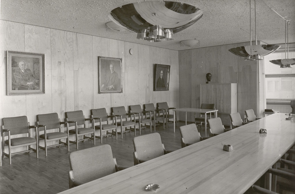 Helsinki School of Economics, meeting room